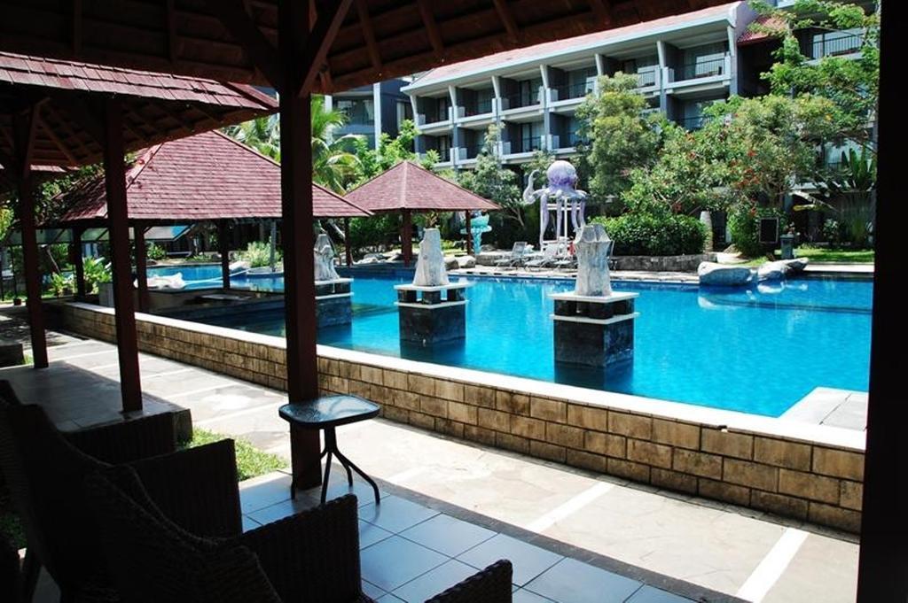 Bela International Hotel & Conventionternate Extérieur photo