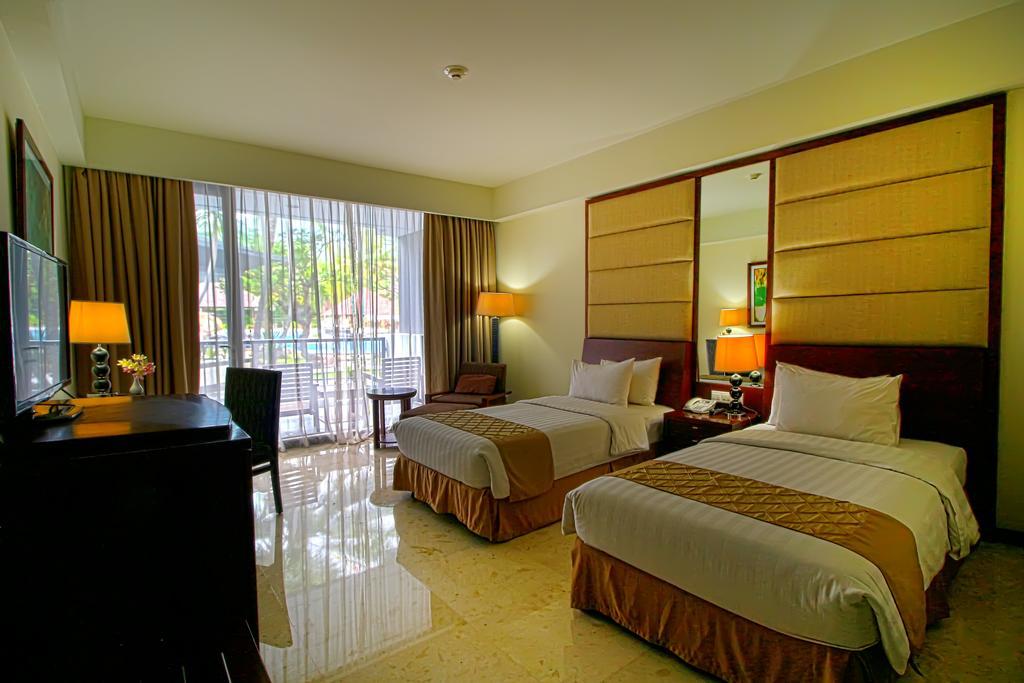 Bela International Hotel & Conventionternate Extérieur photo