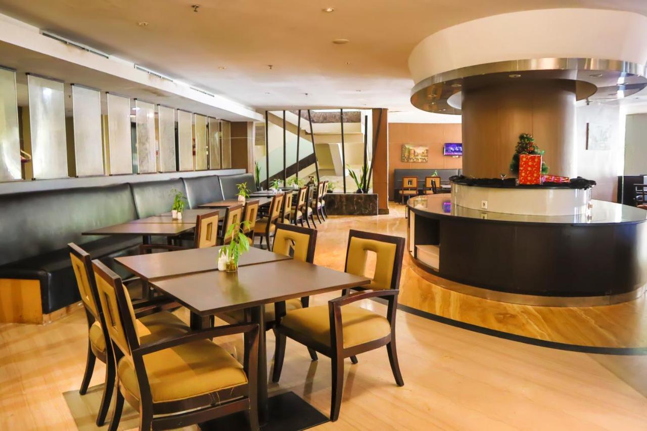 Bela International Hotel & Conventionternate Extérieur photo