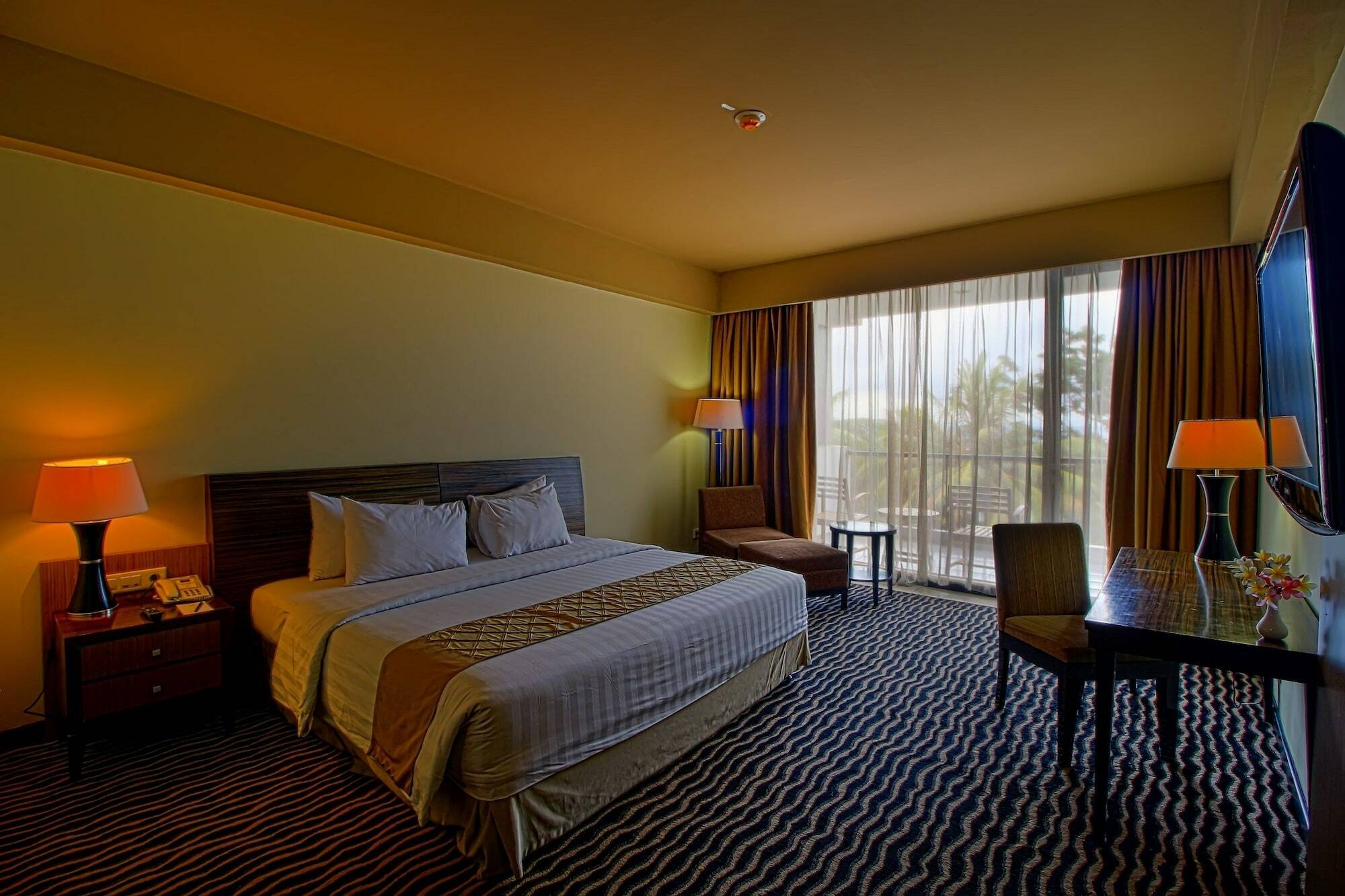 Bela International Hotel & Conventionternate Extérieur photo